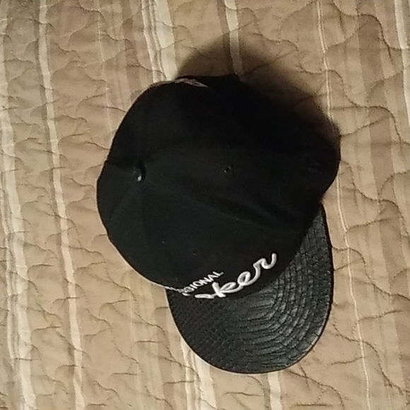 Black Hat - Picture 3 of 4